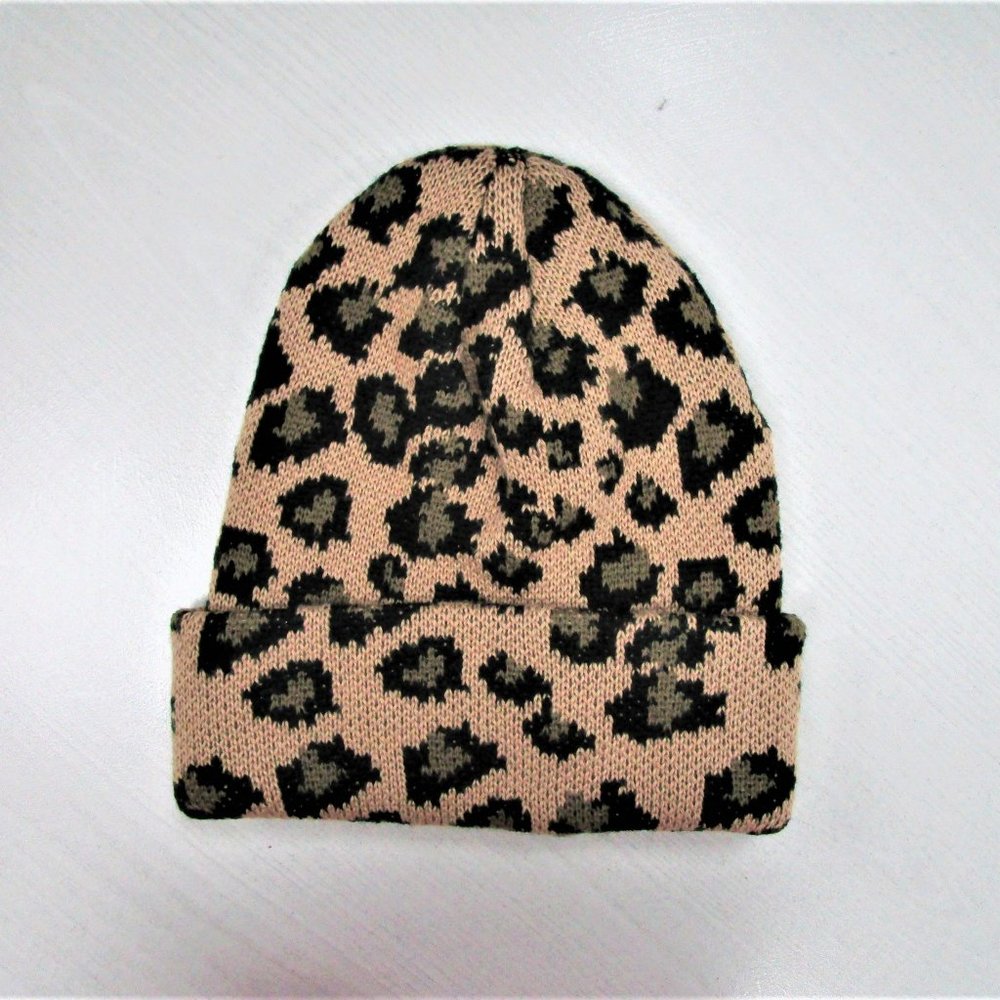 🥰WB Leopard Knit Beanie